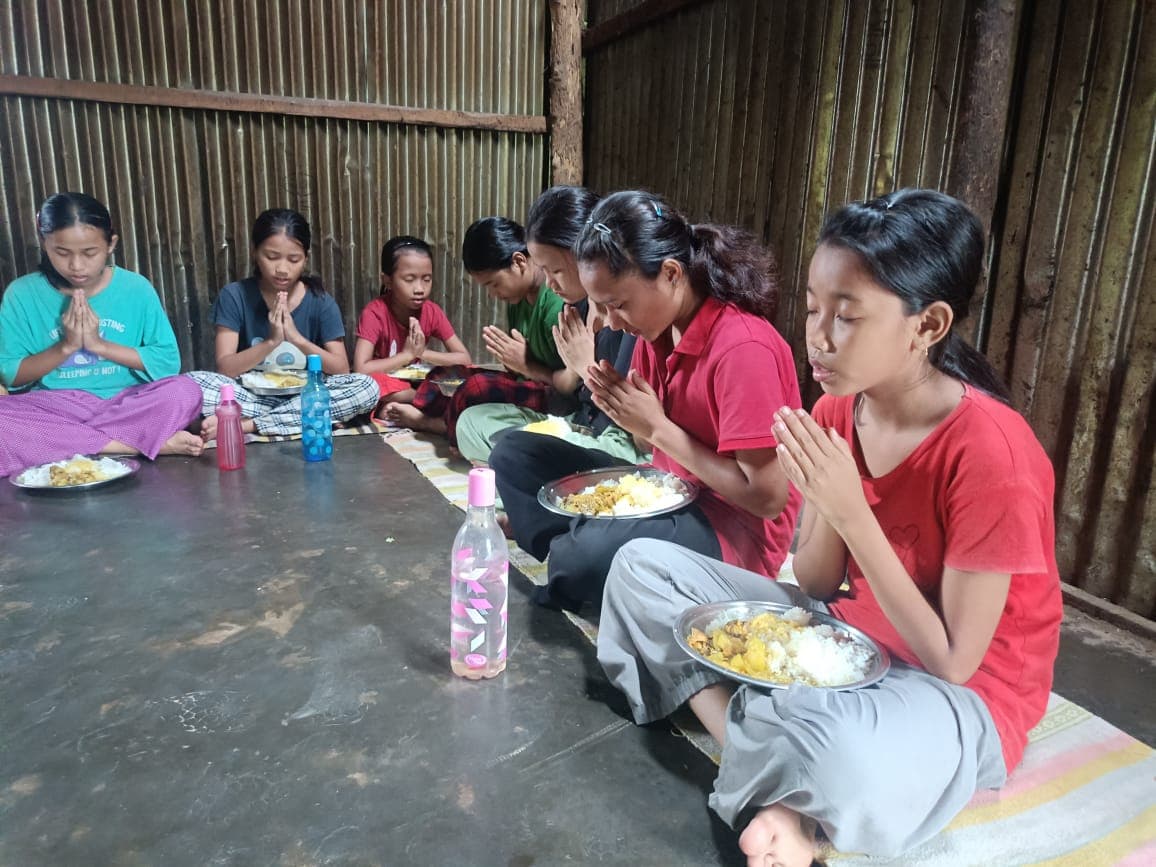 Feeding the poor Children